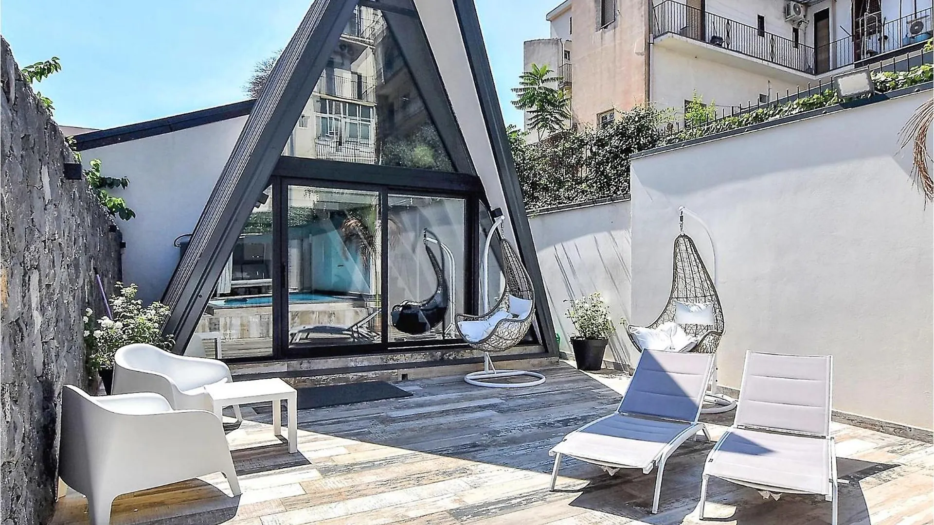 Cozy Home In Catania With Kitchen Italy